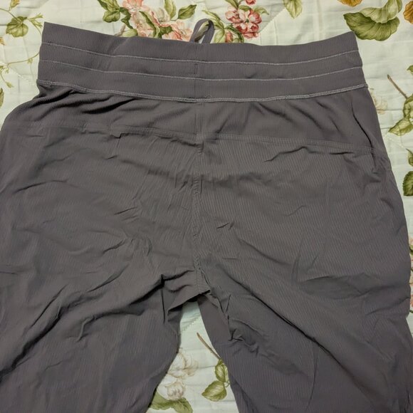 Lululemon Dance Studio Mid-Rise Jogger Full length - Picture 2 of 5
